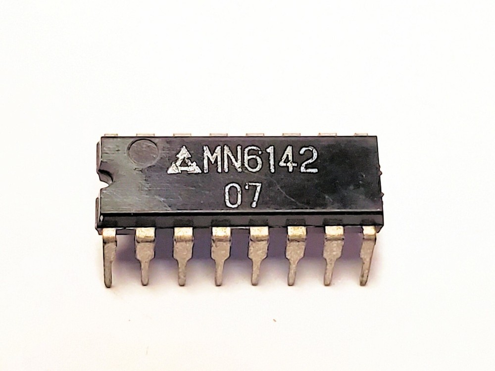 MN6142 "Original" Matsushita IC 1  pc