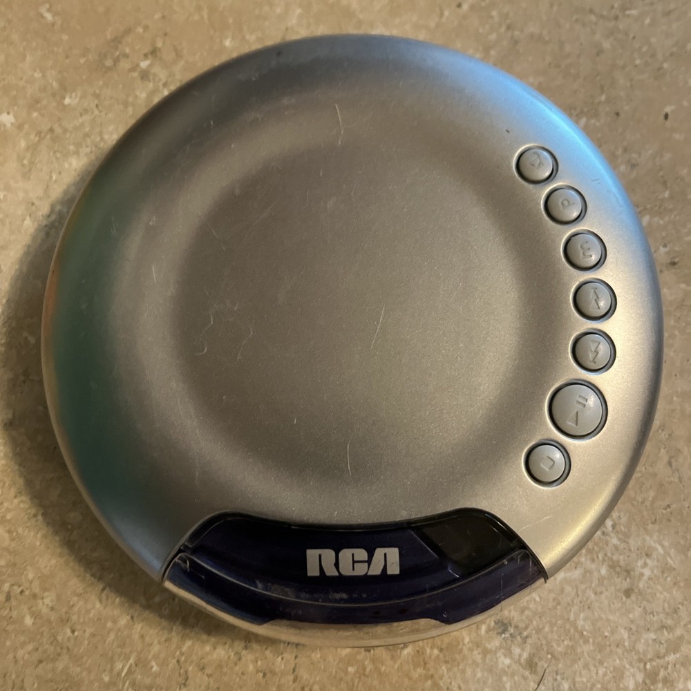 RCA RP2600B Silver CD Disc Player Free Shipping.