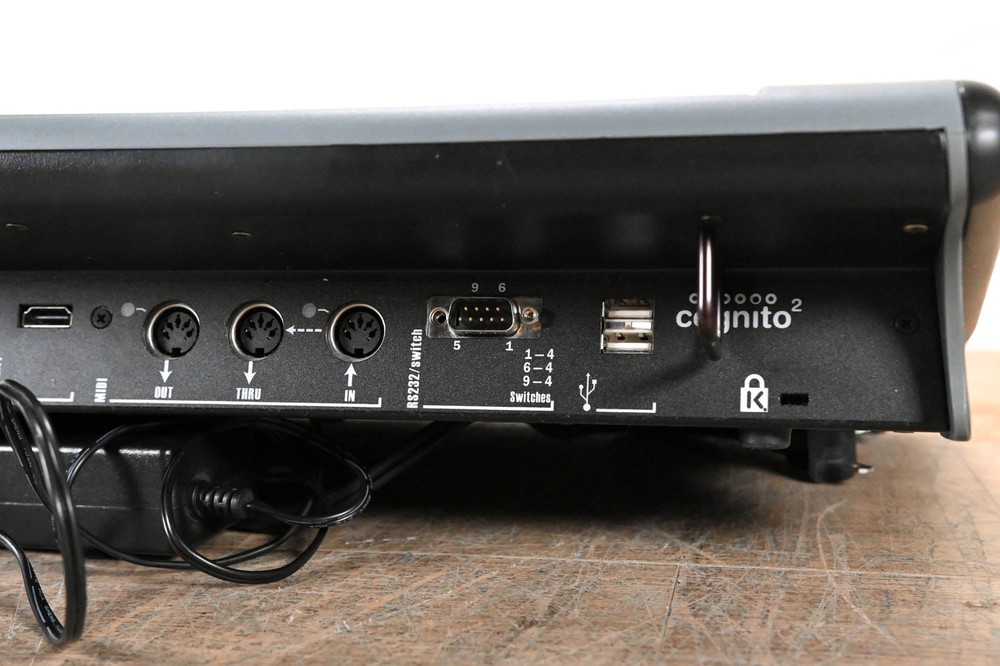 Pathway Connectivity Cognito2 PRO512 Lighting Console with 512 Outputs CG01D70