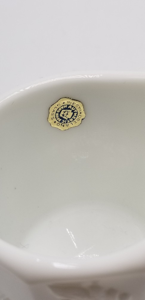Westmorland" Paneled Grape" Individual Creamer