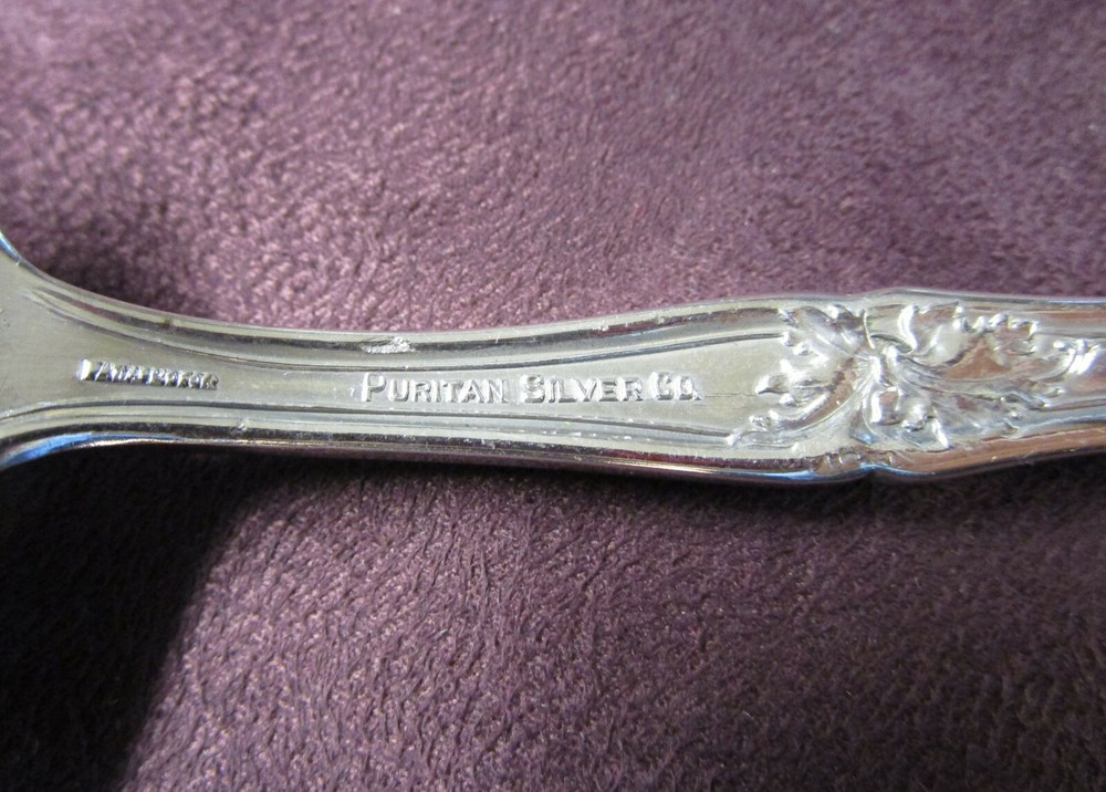 CRAWFORD 1913 Serving Fork Grape Motif Silverplate No Monogram