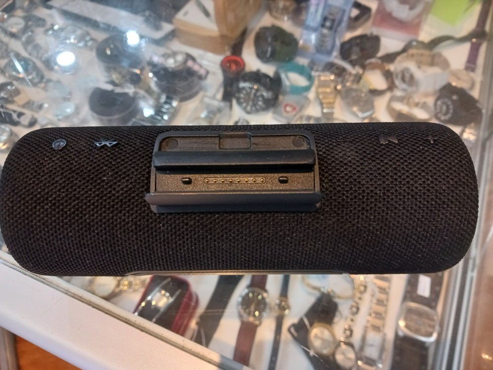 ALCATEL AUDIO STATION MODEL: SK8088G PORTABLE BLUETOOTH SPEAKER.