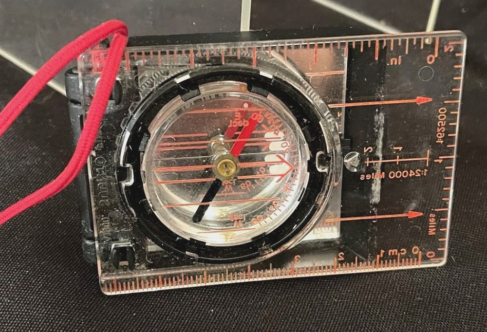 SUUNTO A1000 Finland Compass
