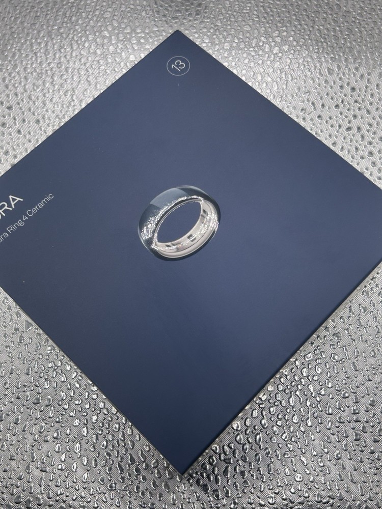 Oura Ring Gen 4, Ceramic Midnight, Size 13 New