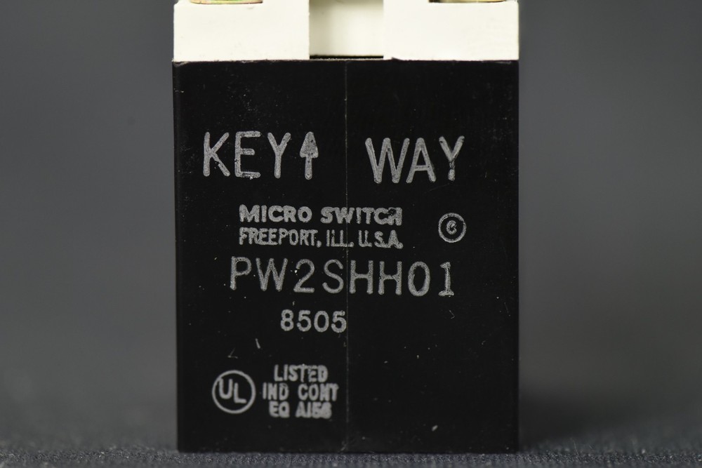 Honeywell Micro Switch PW2SHH01 OPEN BOX