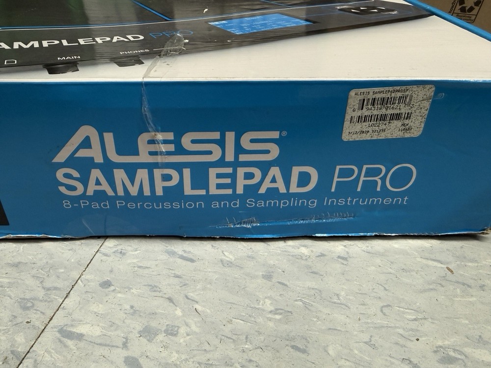 Alesis Sample Pad Pro 8 Pad Percussion and Sampling Instrument New