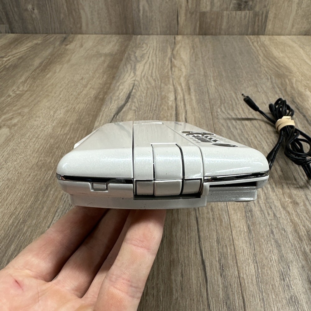 Elmo MO-1 Portable Visual Presenter USB/HDMI Camera White No Power Supply