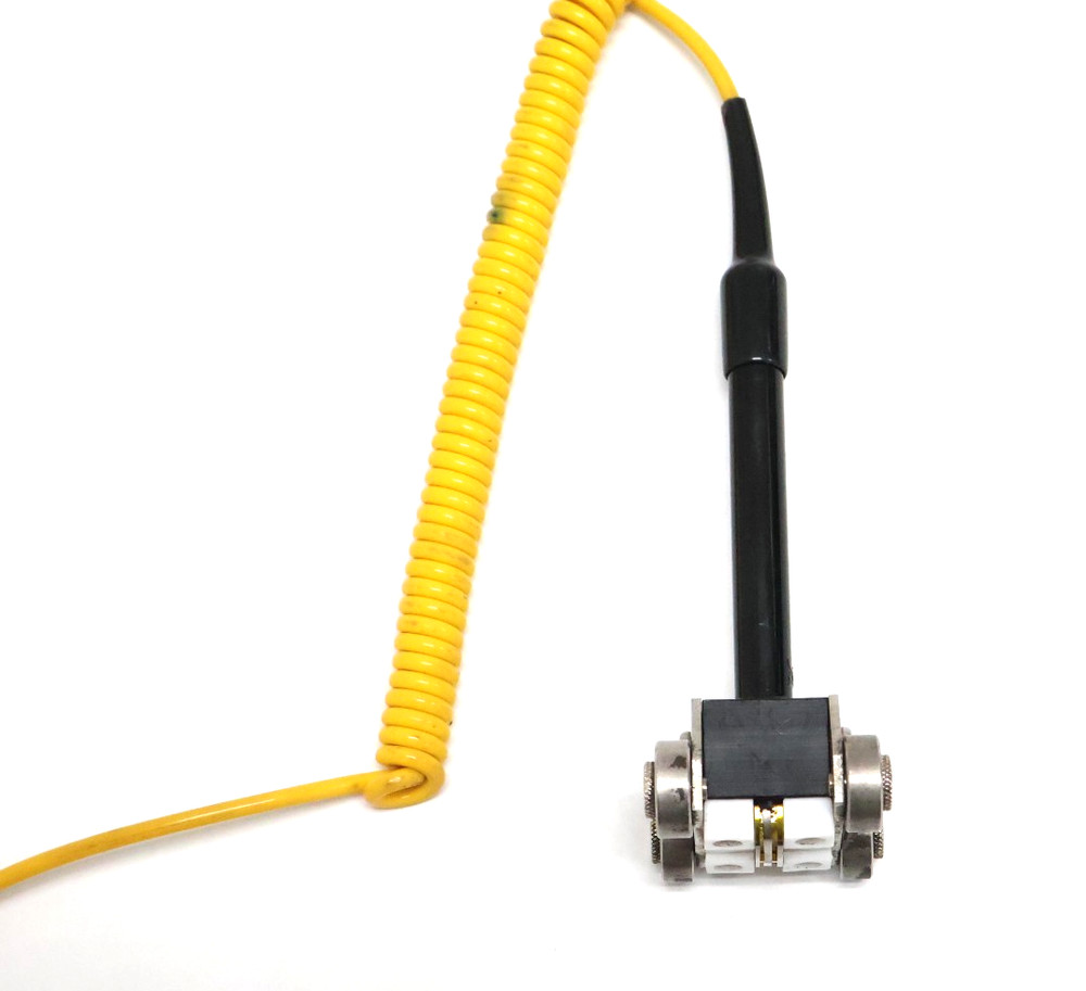 Bontron BT-811 Thermometer with K-Type Rolling Surface Probe