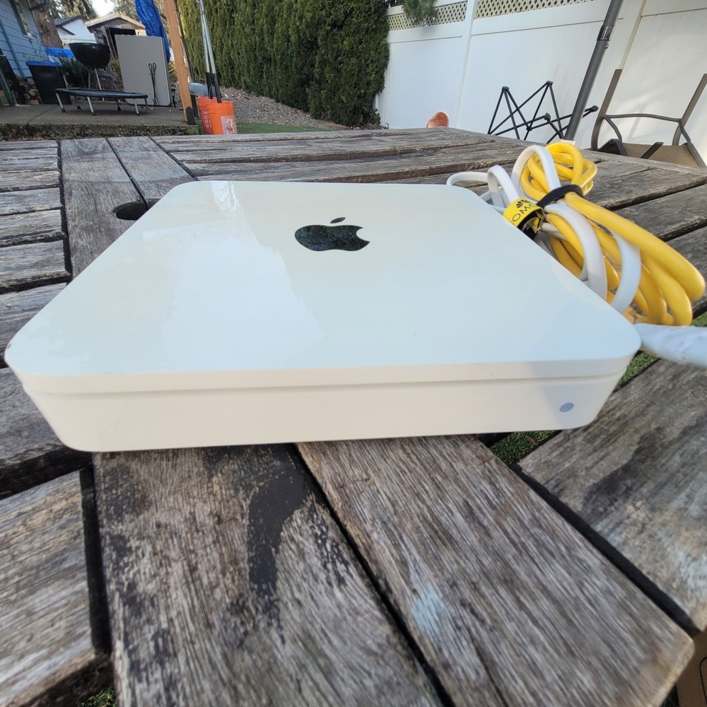 APPLE TIME CAPSULE 2TB A1409 - With power cord - Tested and Works!