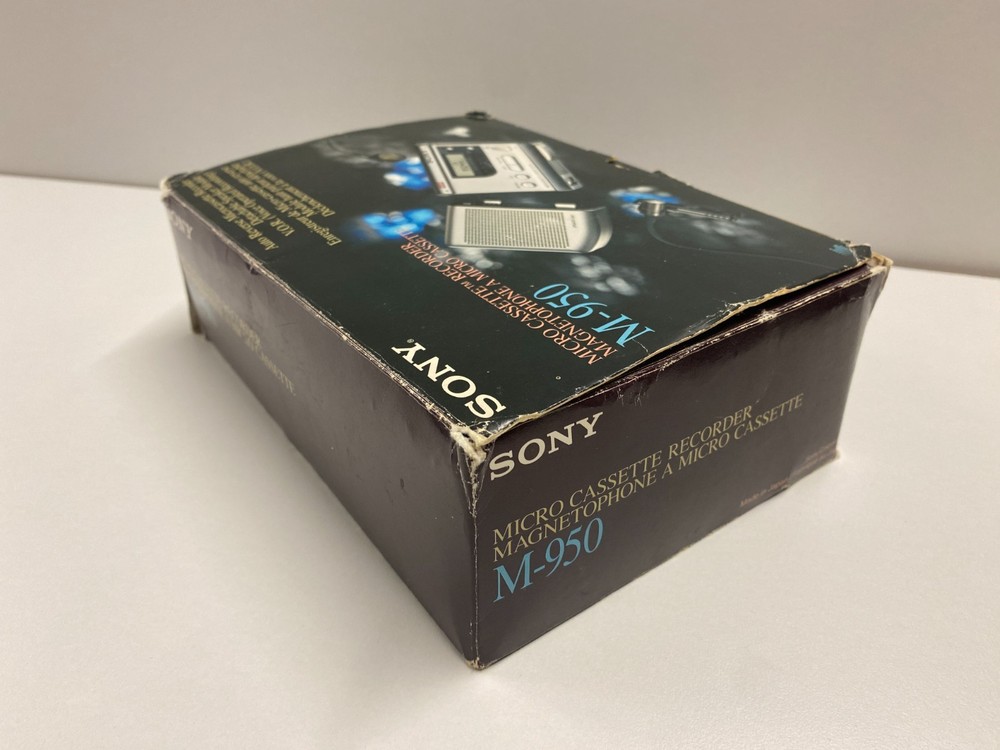 Sony M-950 Micro Cassette Recorder with Detachable Speaker Module