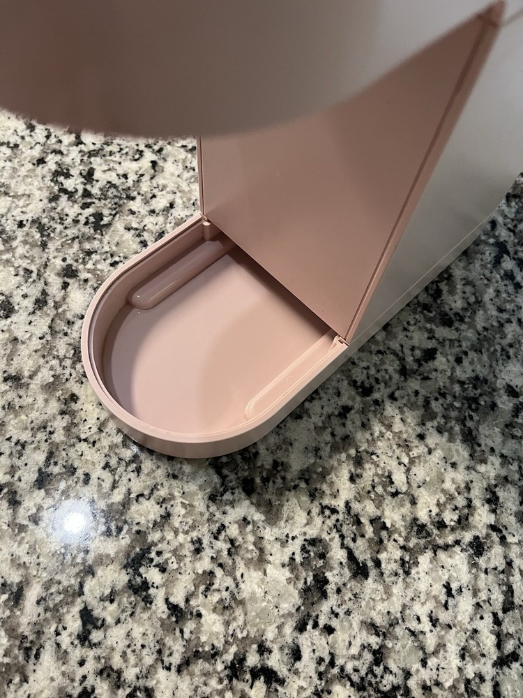 Keurig K-cup coffee maker, 12 oz. capacity