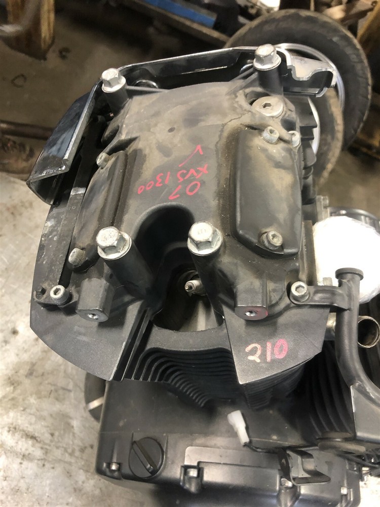 07 Yamaha XVS1300 XVS 1300 V Star Engine Motor