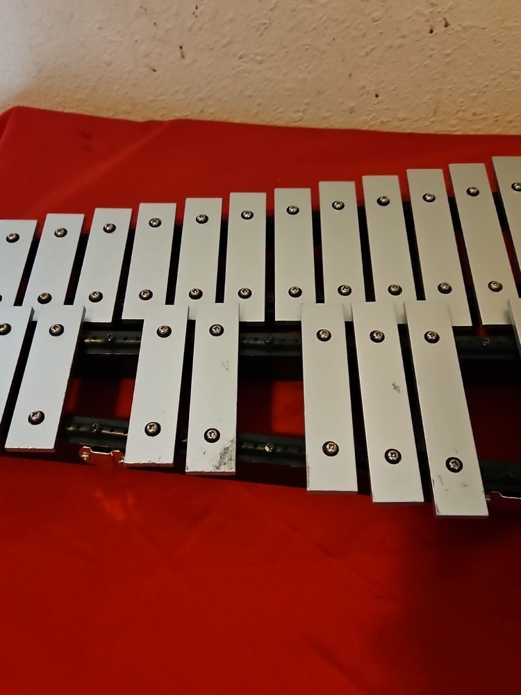 Yamaha Student Xylophone Bells Only.