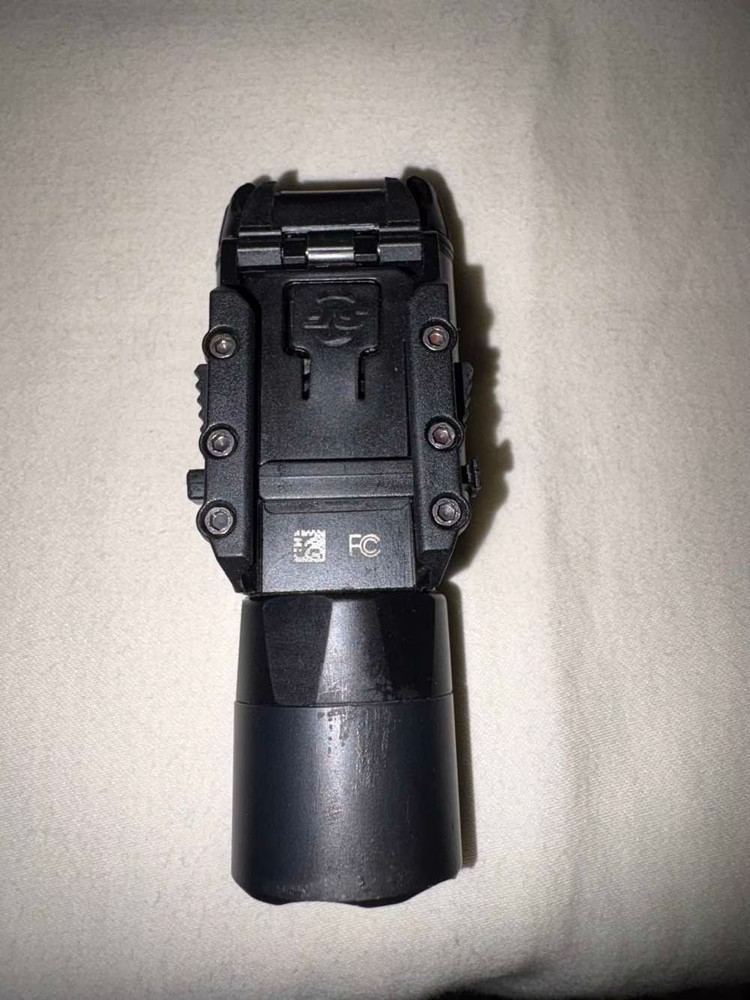 SureFire X300U-A Handgun Weapon Light - Black