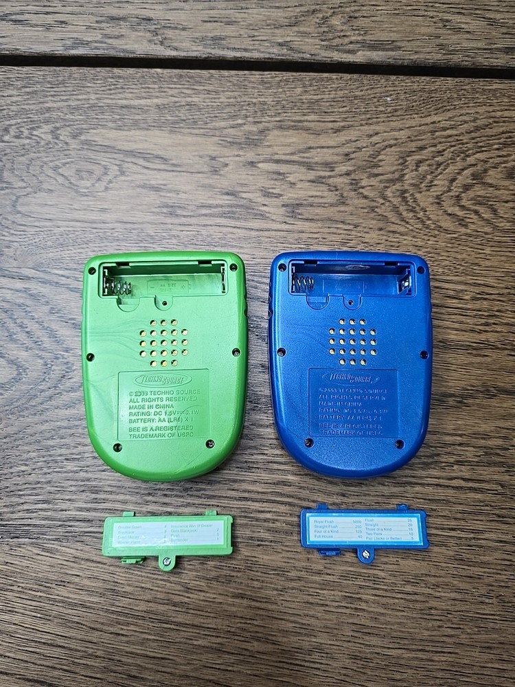 Bee Blackjack Poker Casino Electronic Handheld Games 2003 Techno Source Vtg Work