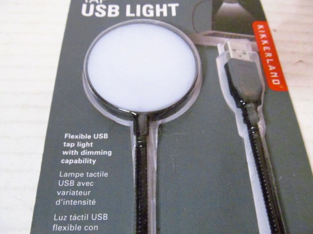Kikkerland Flexible Tap USB Light with Adjustable Brightness