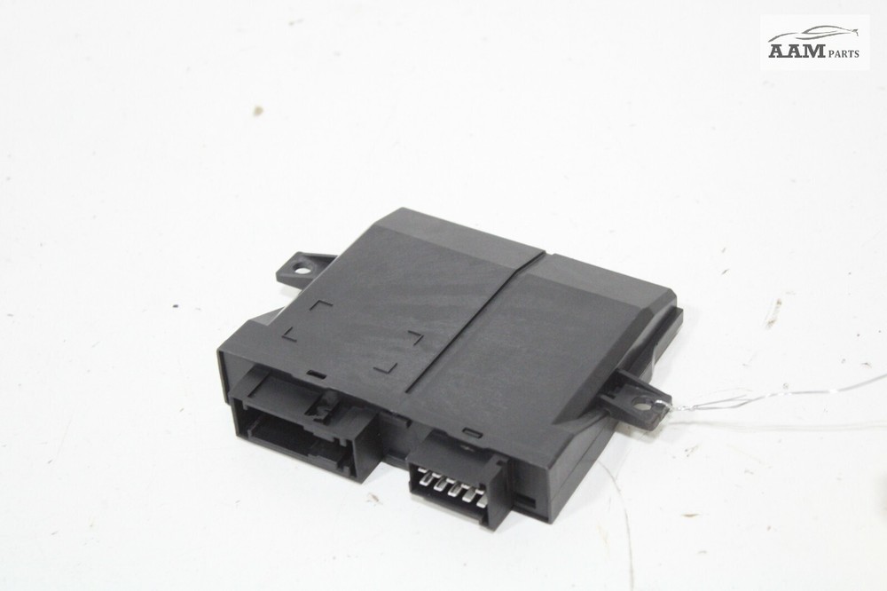 2018-2023 FREIGHTLINER CASCADIA FRONT LEFT DOOR COMPUTER CONTROL MODULE UNIT OEM