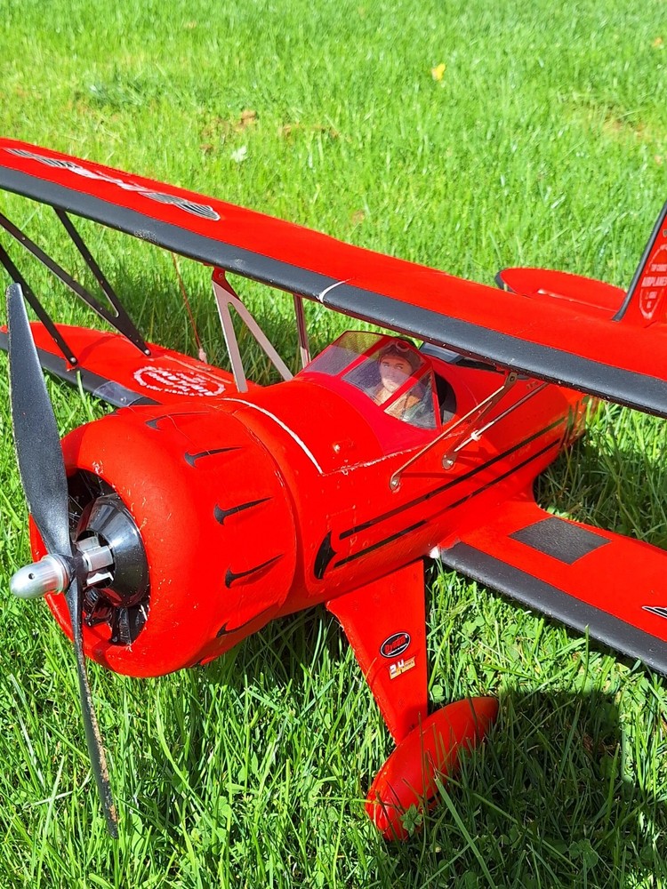 Dynam Waco Remote Control Biplane with Spektrum DX6e 6-Channel Transmitter 