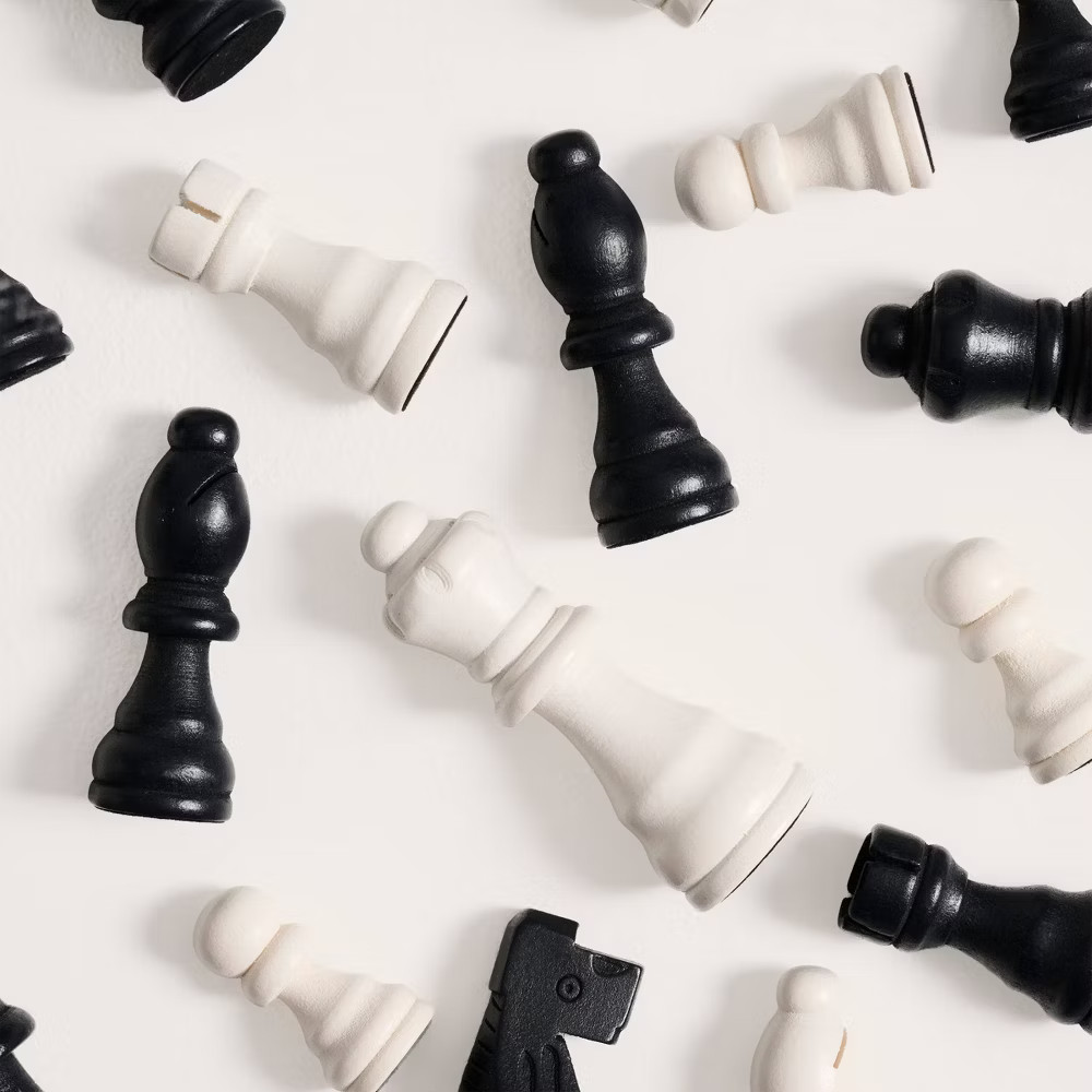 Library of Play : Chess