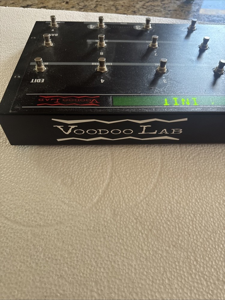 Voodoo Lab Ground Control Pro Guitar Rig MIDI Switching System