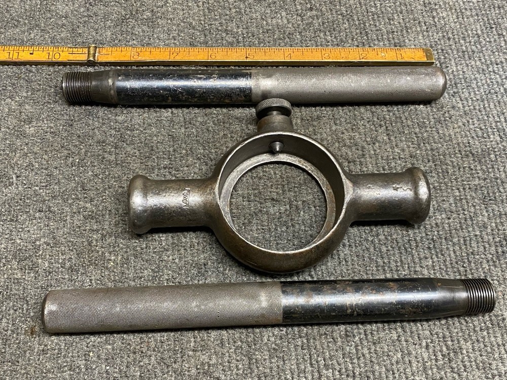 Vintage Die Handle For 2-3/4” Diameter Thread Dies 23” Long GTD Removable Handle