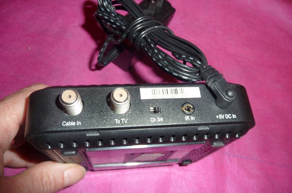 Technicolor Digital Transport Adapter DCI104ICS Remote/ Power Supply UNtested