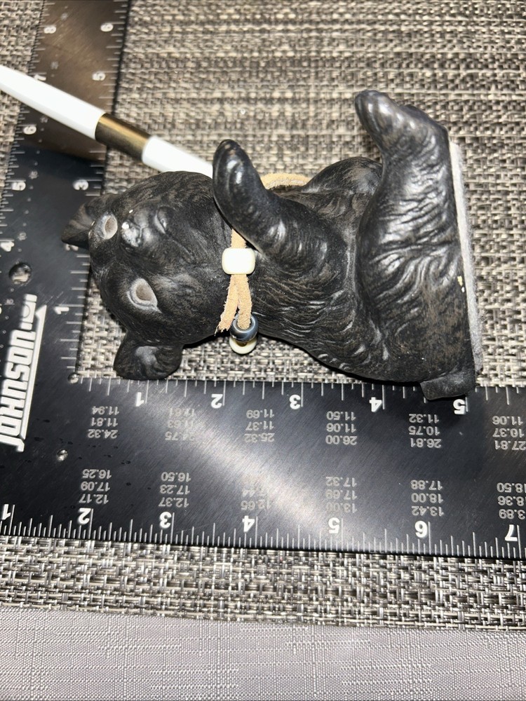 Vintage Ceramic Bear pin Holder