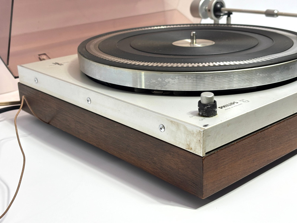Philips 212 Electronic Turntable – Serviced, New AT Cartridge, Fully Working