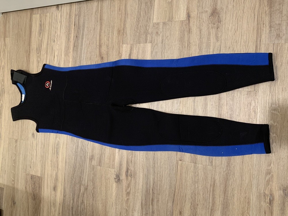 Action Plus Wet Suit Sleeveless Size Medium One Piece Neoprene