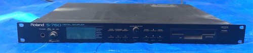 Roland S-760 Digital Sampler 1U Rackmount Unit