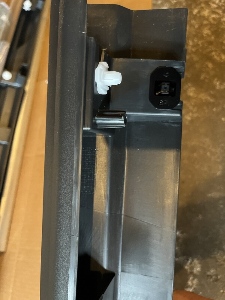 FORD ROCKER PANEL GUARD-LEFT 