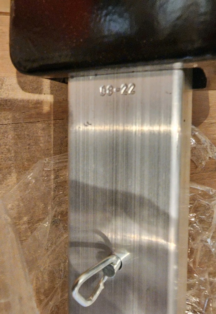 MSA 10102002 Aluminum Workman 8' Tripod