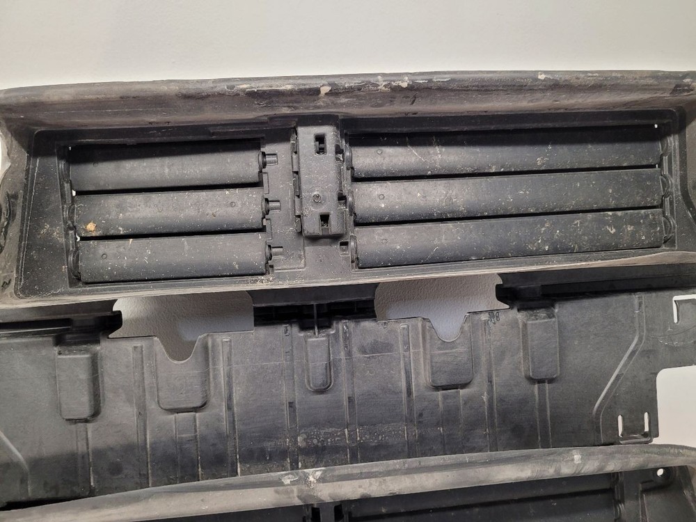 2020 Ford Fusion Air Shutter