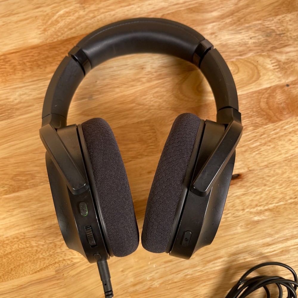 Razer Barracuda X Black Wireless Noise Cancelling Multi-Platform Gaming Headset
