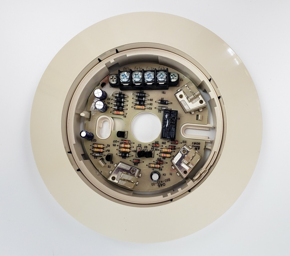 System Sensor B524BI S911 Automatic Fire Detector Base - NEW