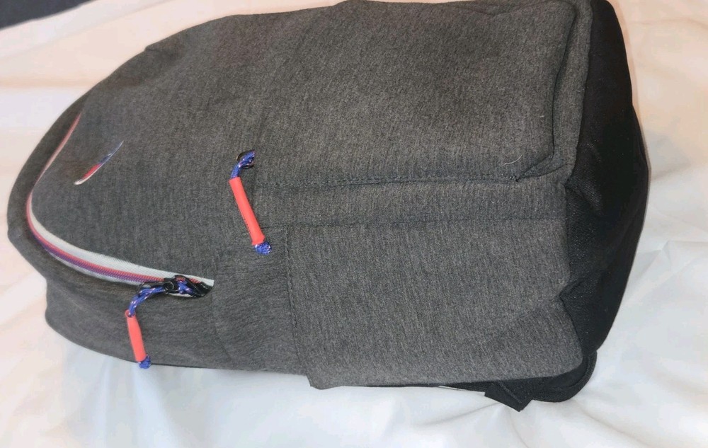 Champion The Attribute Laptop Backpack • Dark Gray •