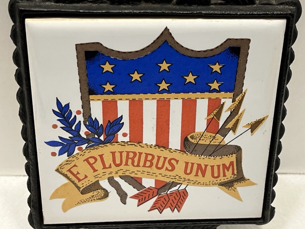 Vintage Kitchen Patriotic Tile Trivet E Pluribus Unum Eagle Bugle Cast Iron