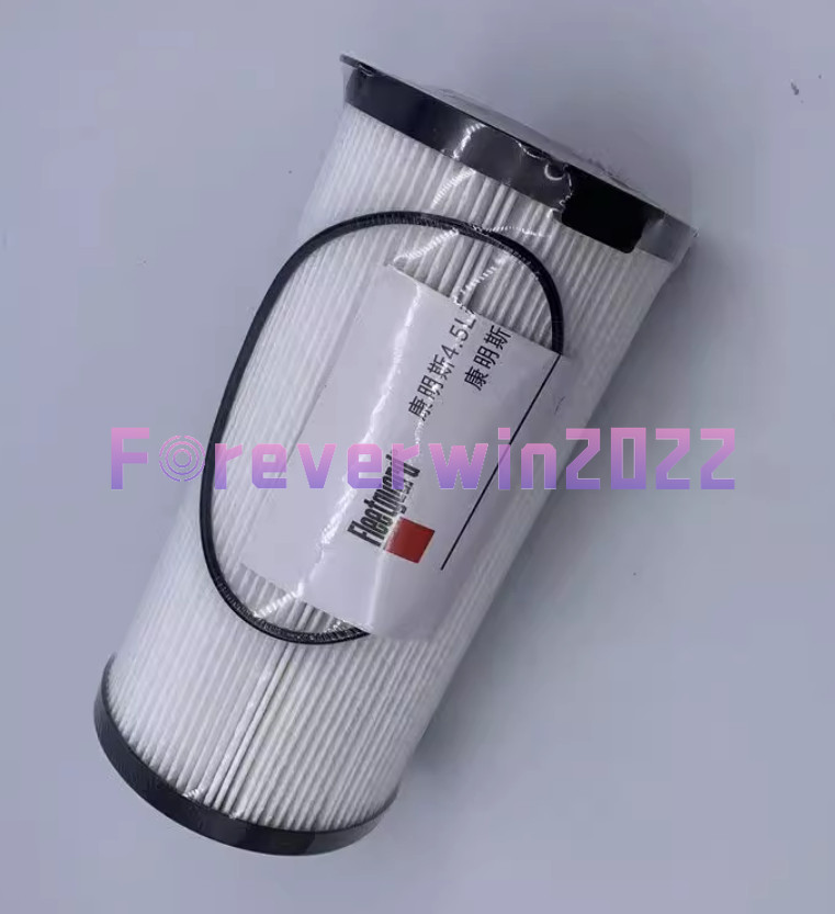 1PCS NEW FOR FS53040 diesel filter