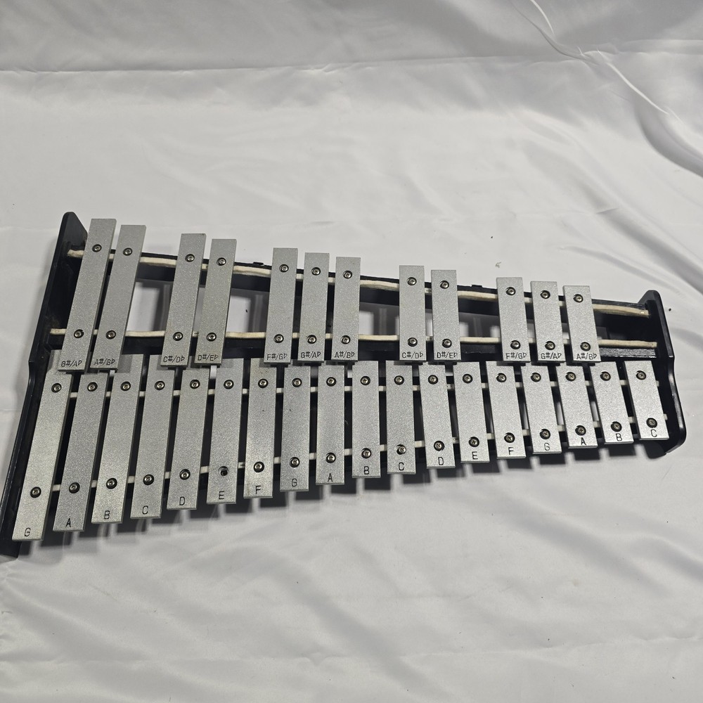 Pre-Owned Pearl Xylophone Student 24" Band