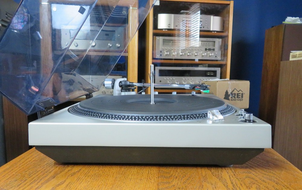 Technics SL-1650 Quality Automatic Stack Direct Drive Turntable Serviced Nr Mint