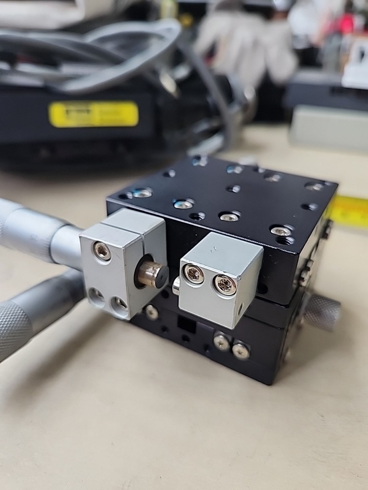 XY Linear Stage Manual Precision Linear Stage 60x60mm Sliding Table 2-Axis 47mm