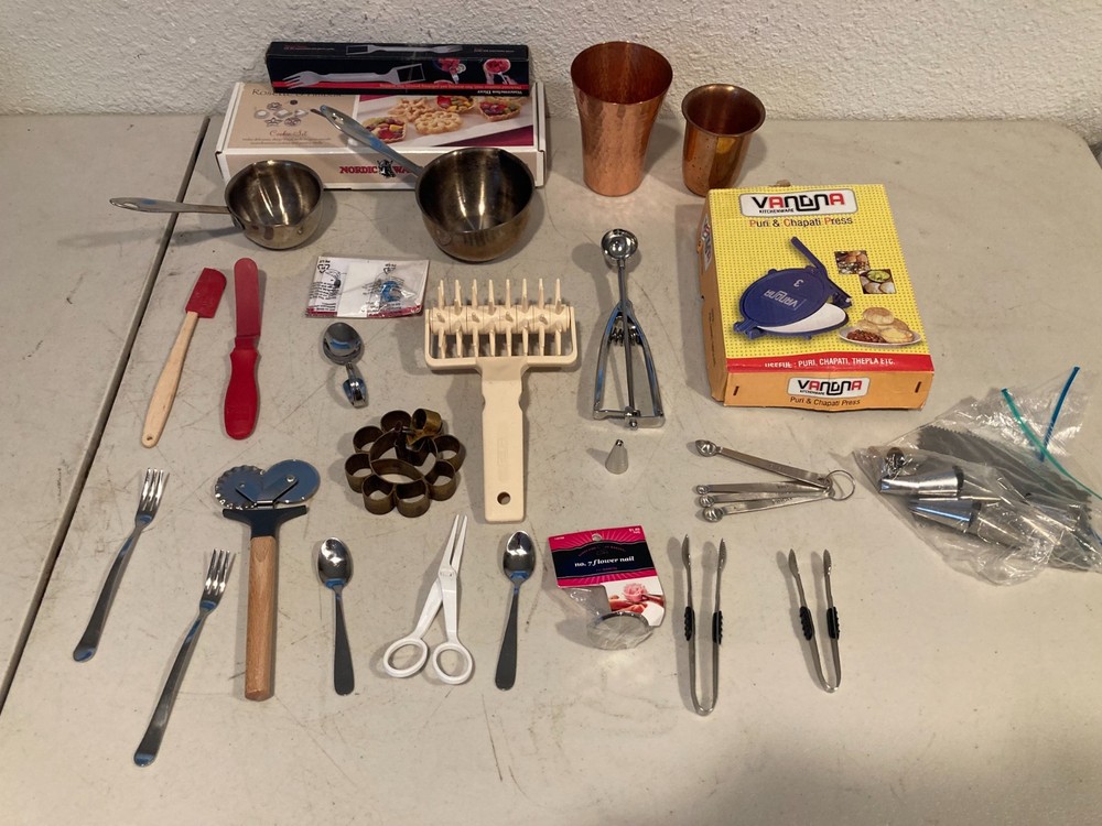 Camping Kitchen Utensils & Baking Tools Lot Chapati Press