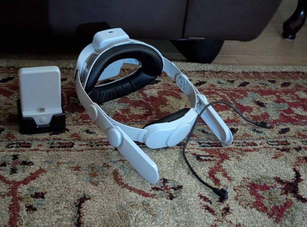 Meta Oculus Quest 2 Elite Strap With 2 Battery's,Charging Dock & Charging Cable.