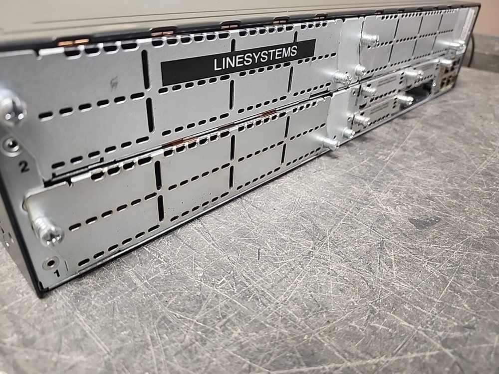 Cisco 3825 Integrated Services Router __
