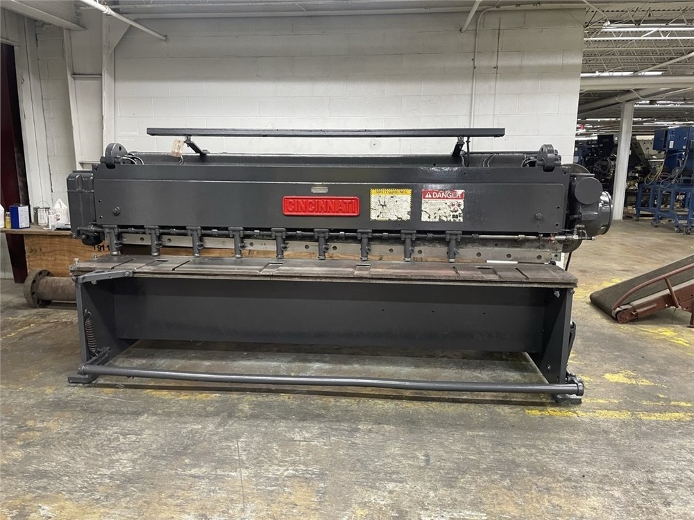 10' Wide Cincinnati 1010 Shear
