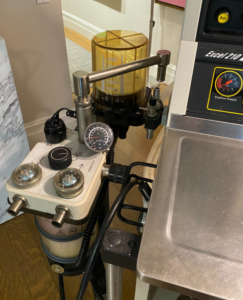 OHMEDA EXCEL 210 SE Anesthesia Machine