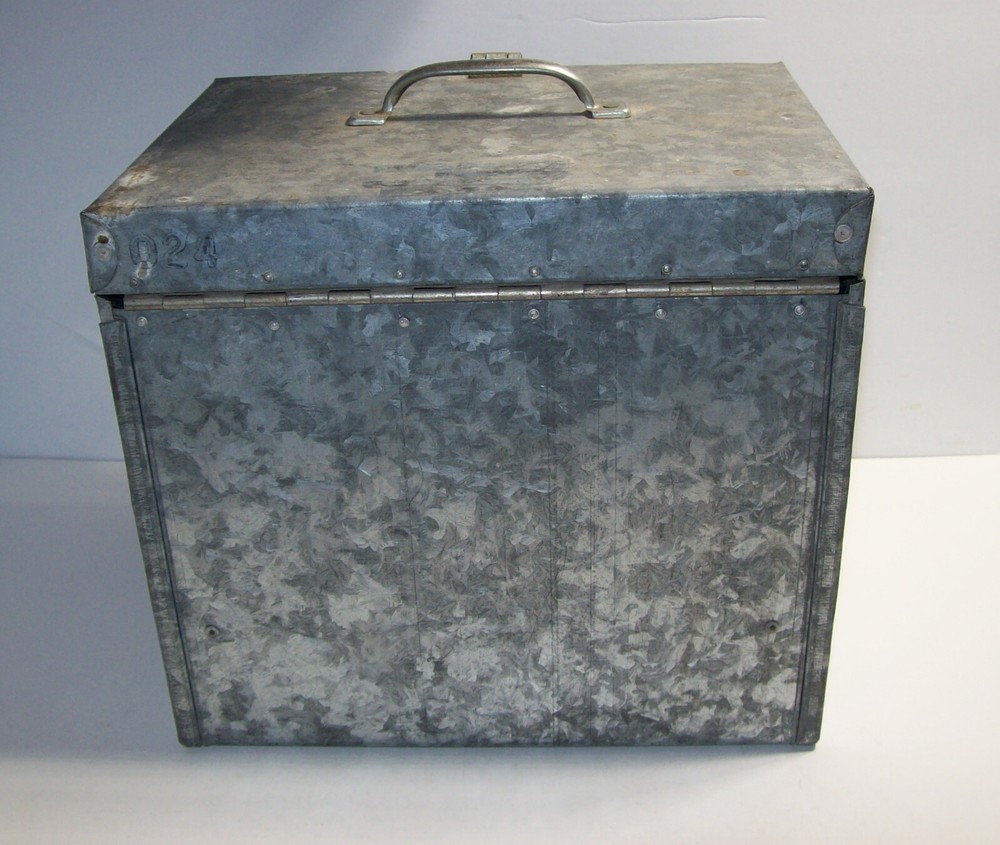 Vintage Handmade GALVANIZED Metal Tool Box Toolbox Box, x