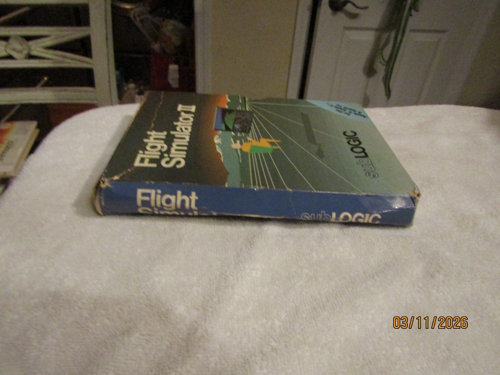 SubLogic Flight Simulator II Apple 11 + e Computer Game Program Books Box ONLY