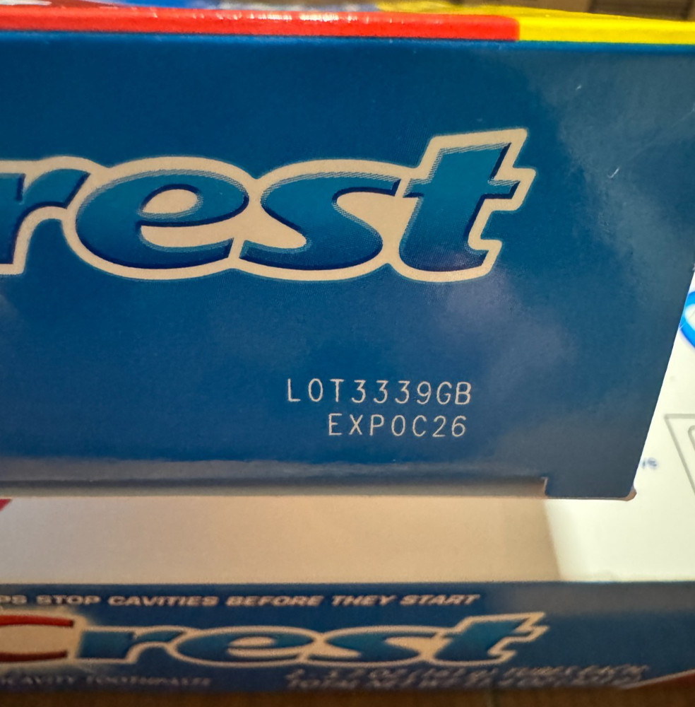 4 TUBES Crest CAVITY PROTECTION Fluoride Toothpaste Regular Paste 5.7oz Ea 10/26