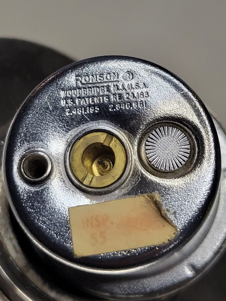 Vintage Ronson table lighter Metal Art Deco (WORKING)